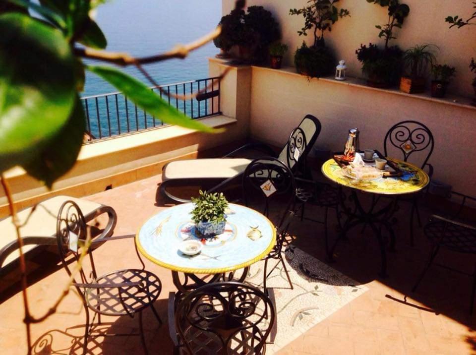 Bed and Breakfast Romeo e Giulietta Scilla Esterno foto